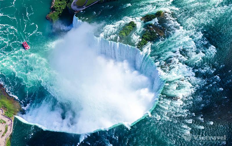 Canada: Vancouver - Victoria - Montreal - Quebec - Ottawa - Toronto (Tặng bữa trưa ngắm thác Niagara tại Sheraton Fallsview) 